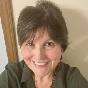 Meet your Posher, Shirley